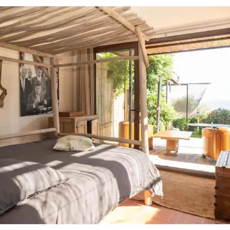 Luxueuse Bord De